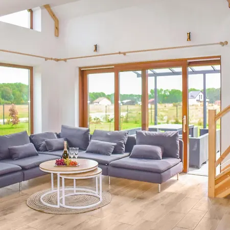 Awesome In With Wifi Holiday home Nowe Warpno