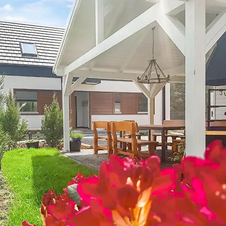 Casa de Férias Awesome In With Wifi Nowe Warpno