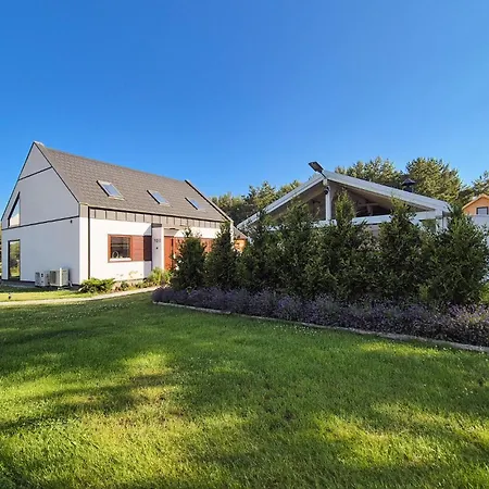 Awesome In With Wifi Holiday home Nowe Warpno