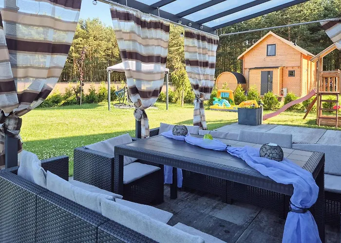 Awesome In With Wifi Casa de Férias Nowe Warpno